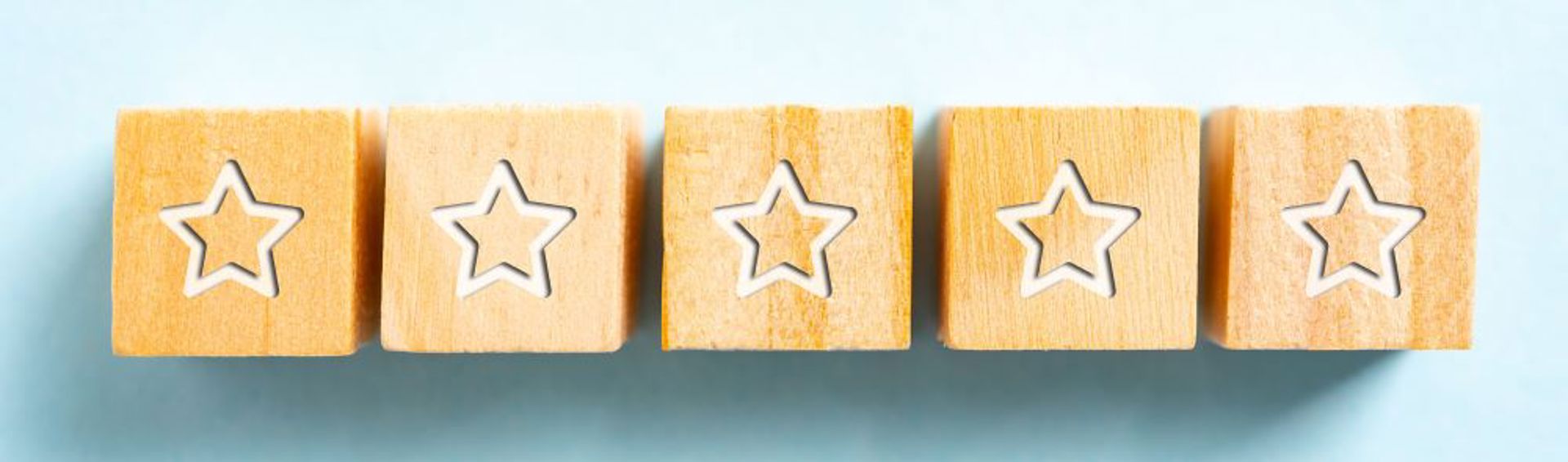 Testimonials Generic Shutterstock 1463449592 Cropped